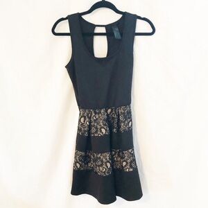 Black‎ juniors dress Sz small
